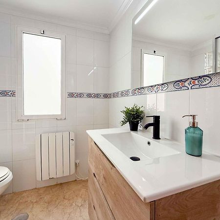 Amplio Apartamento En Pleno Corazon De Αλικάντε Εξωτερικό φωτογραφία