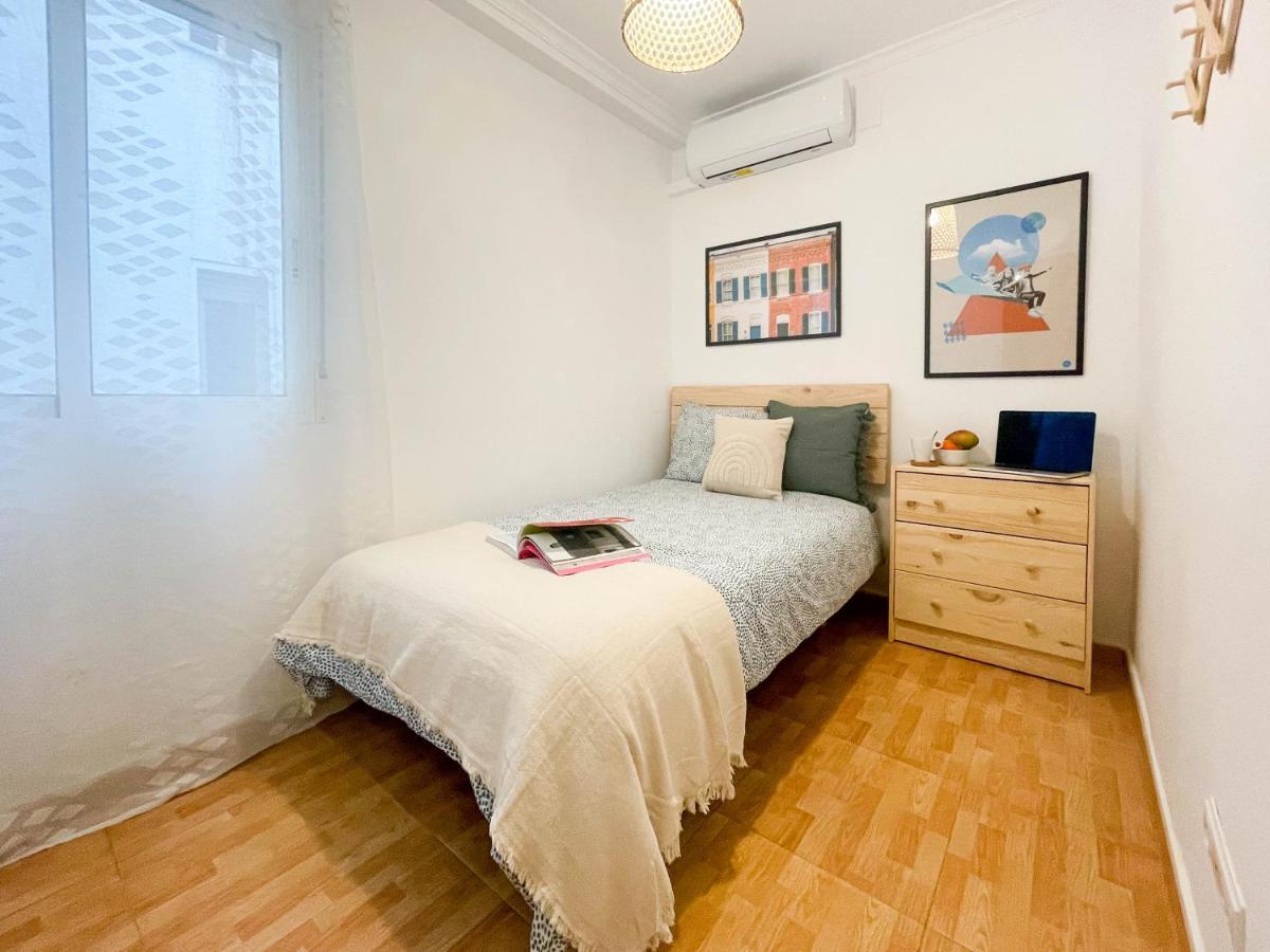 Amplio Apartamento En Pleno Corazon De Αλικάντε Εξωτερικό φωτογραφία