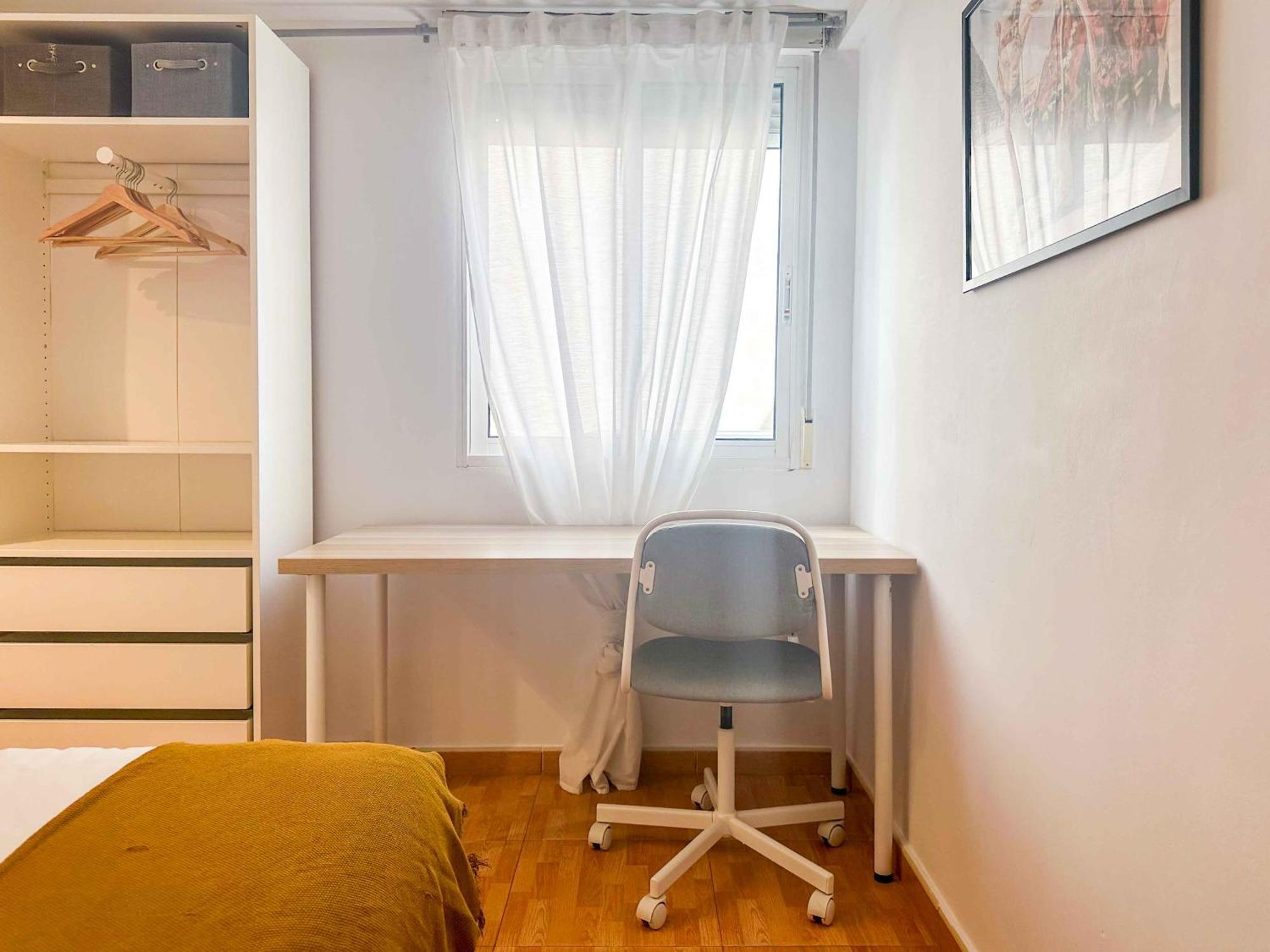 Amplio Apartamento En Pleno Corazon De Αλικάντε Εξωτερικό φωτογραφία